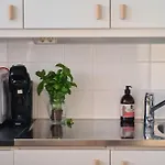 Aalto Terrace House In Paeivoelae, Sunila, Cozy And Bright Two-room Aino Kotka