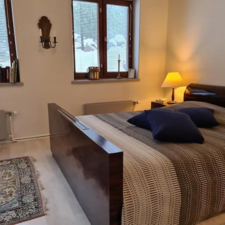 Aalto Terrace House In Paeivoelae, Sunila, Cozy And Bright Two-room Aino Апартаменты